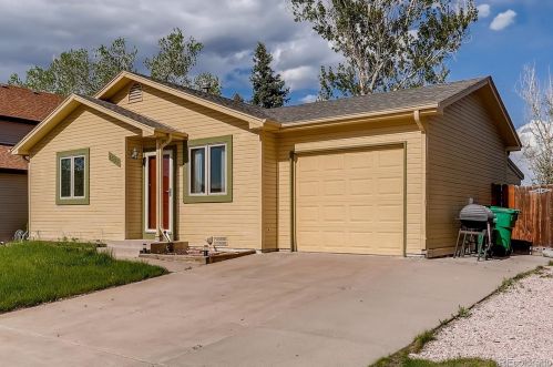4536 Pagosa Way, Aurora, CO 80015-1917