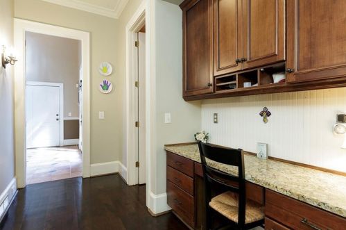 4734 Dudley Ln, Atlanta GA  30327-3330 exterior