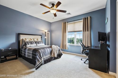 631 Ml Pond Way, Tinton Falls NJ 07724-2478 exterior