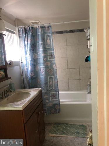 457 Shippen St, Lancaster PA  17602-3637 exterior