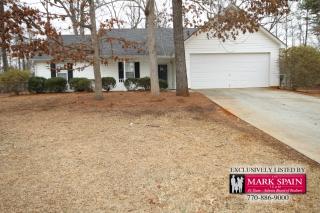 30 Katherine Ct, Porterdale, GA 30016-2515