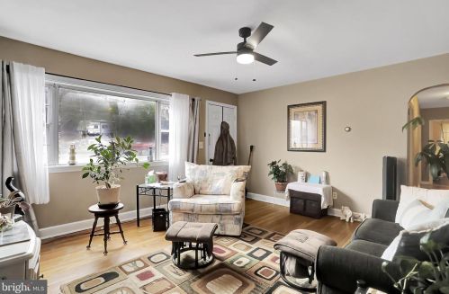 1378 Valley Rd, Berkeley Springs WV  25411-4801 exterior