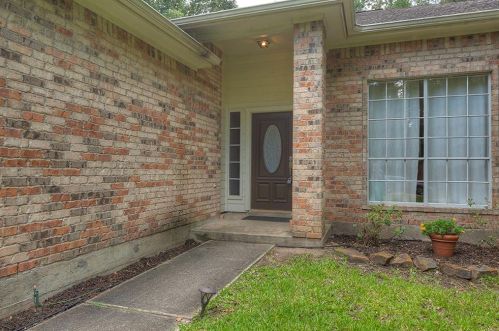 2451 Westhoff Ct, Conroe TX  77384-3366 exterior