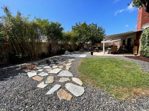 1755 Emory Ave, Simi Valley CA 93063-5005 exterior