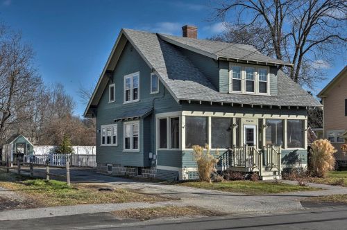 29 Park St, Keene, NH 03431-3384