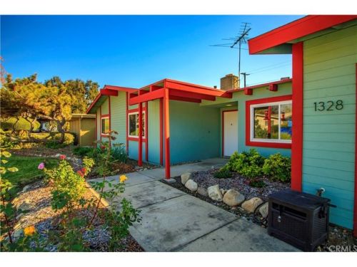 1328 Crofton Ct, Upland, CA 91786-4112