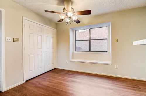 3019 Cemetery Hl Rd, Carrollton TX 75007-5651 exterior