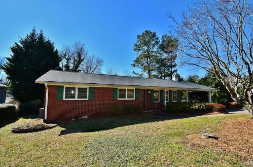 1240 Longview Dr, Gainesville, GA 30501-2243