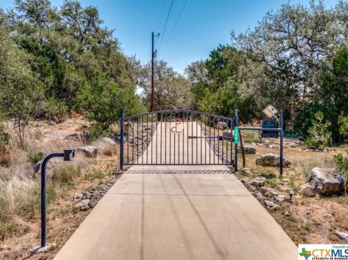 248 Mystic Breeze, Spring Branch TX 78070-5076 exterior