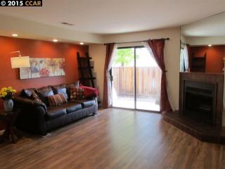 1429 Hull Ln, Pacheco, CA 94553-4755