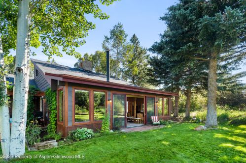271 Little Elk Creek Ave, Snowmass, CO 81654-9320