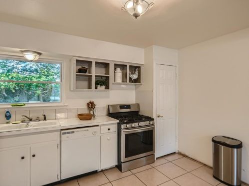 7704 Clenis Ln, Fort Worth TX  76180-6868 exterior