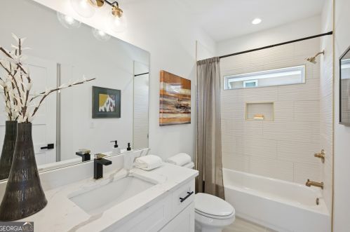 1715 Browning St, Atlanta GA  30314-2203 exterior