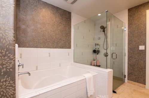 670 Caruso Ave, Glendale CA  91210-1519 exterior