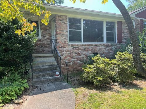 125 Cromwell Rd, Atlanta, GA 30328-3107