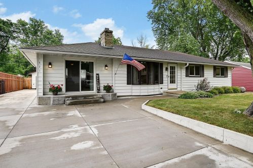 1821 Forest St, Hastings, MN 55033-3526