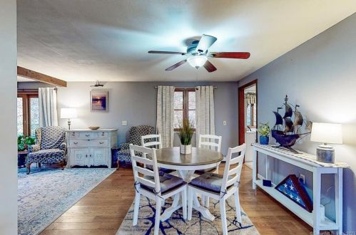 158 Scully Rd, Somers CT  06071-1723 exterior