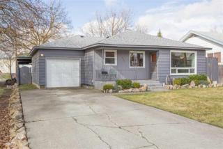 4215 Walnut St, Spokane, WA 99205-1374
