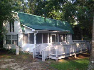 166 Lakeside Dr, Cairo, GA 39828-7265