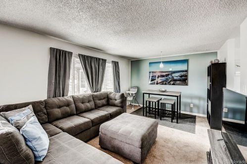 9457 56th Pl, Arvada CO  80002-2108 exterior