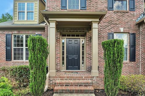 135 Cox Farm Rd, Marietta, GA 30064-5059
