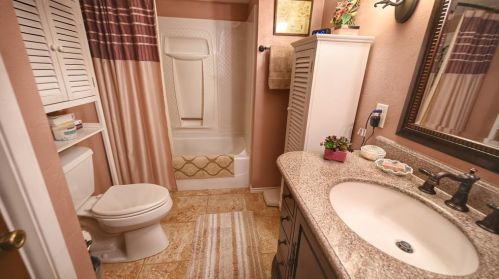 373 Nocona Dr, Nocona TX 76255-9272 exterior