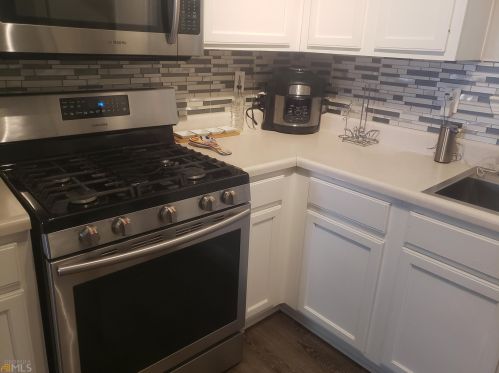 163 Parkside Dr, Stockbridge GA  30281-6917 exterior