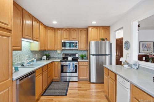 8390 63rd Ave, Arvada CO  80004-3103 exterior