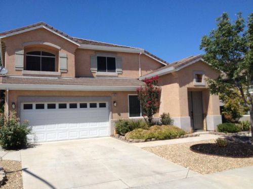 1325 Poppy Hills Ln, Tracy, CA 95377-8703