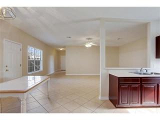 332 Commerce St, Gretna LA  70056-7216 exterior