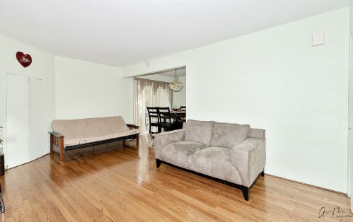 1164 Candlenut Ln, Palatine, IL 60074-1325