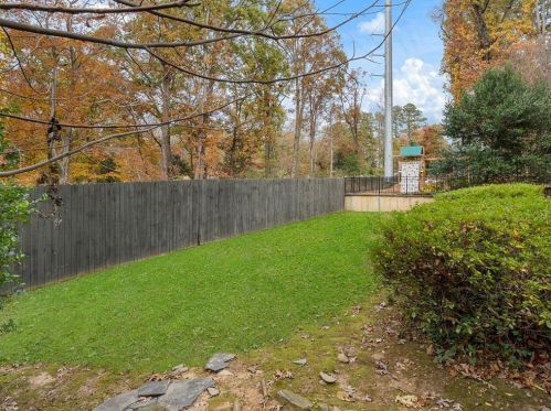 1880 Greystone Rd, Atlanta GA  30318-2621 exterior