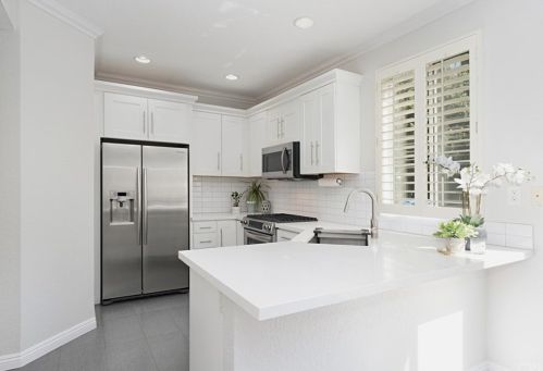 165 Church Pl, Irvine CA  92602-0754 exterior