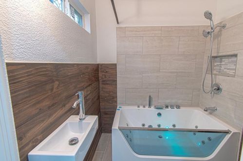 2735 Grafton Ave, Dallas TX  75211-5711 exterior