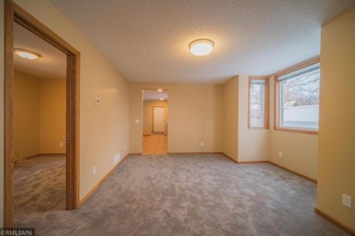 9 Acker St, Saint Paul MN  55117-5508 exterior