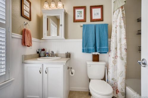 22151 Jamison Pl, Denver CO  80016-7158 exterior