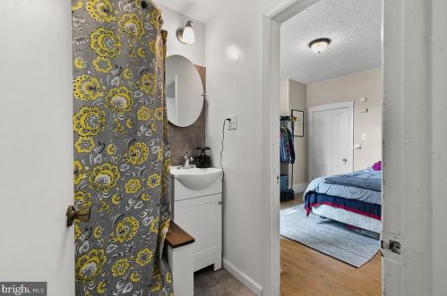 138 Lemon St, Lancaster PA 17602-4918 exterior