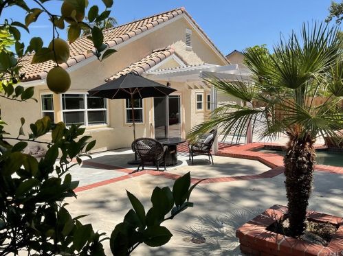 36 Sunlight, Irvine CA  92603-3724 exterior