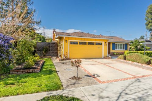 5433 Starcrest Dr, San Jose, CA 95123-1335