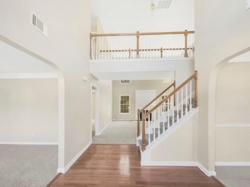 1136 Princeton Park Dr, Lithonia, GA 30058-3071