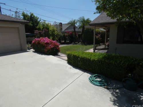 8108 Elden Ave, Whittier CA 90602-2625 exterior