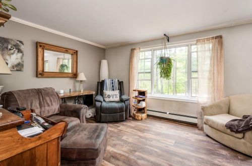 114 Elm St, Wakefield, NH 03872-3714