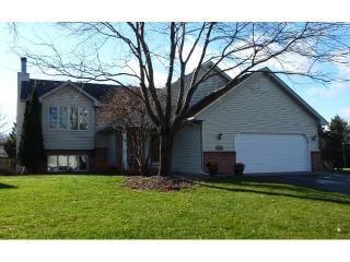 9329 Haralson Rd, Saint Paul, MN 55125-9159