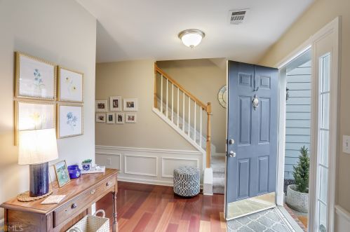 3464 Chastain Glen Ln, Marietta, GA 30066-8510