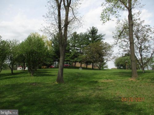11833 Camden Rd, Williamsport, MD 21795-3024