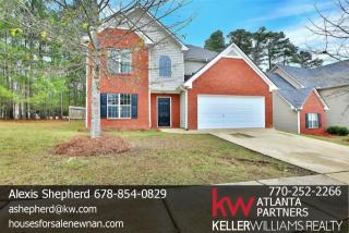 2 Belmont Park Ln, Newnan, GA 30263-1395