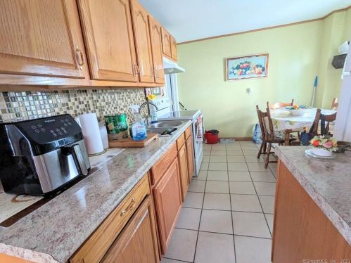 46 Norfolk St, Torrington, CT 06790-4824