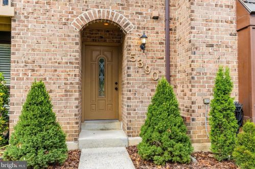 5390 Eliots Oak Rd, Columbia, MD 21044-1930