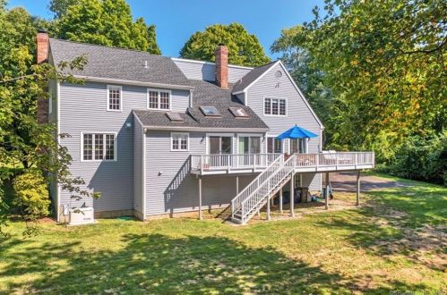 26 Ruscoe Rd, Wilton CT  06897-1424 exterior