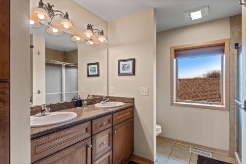 852 Berwood Ave, Saint Paul MN  55127-5107 exterior